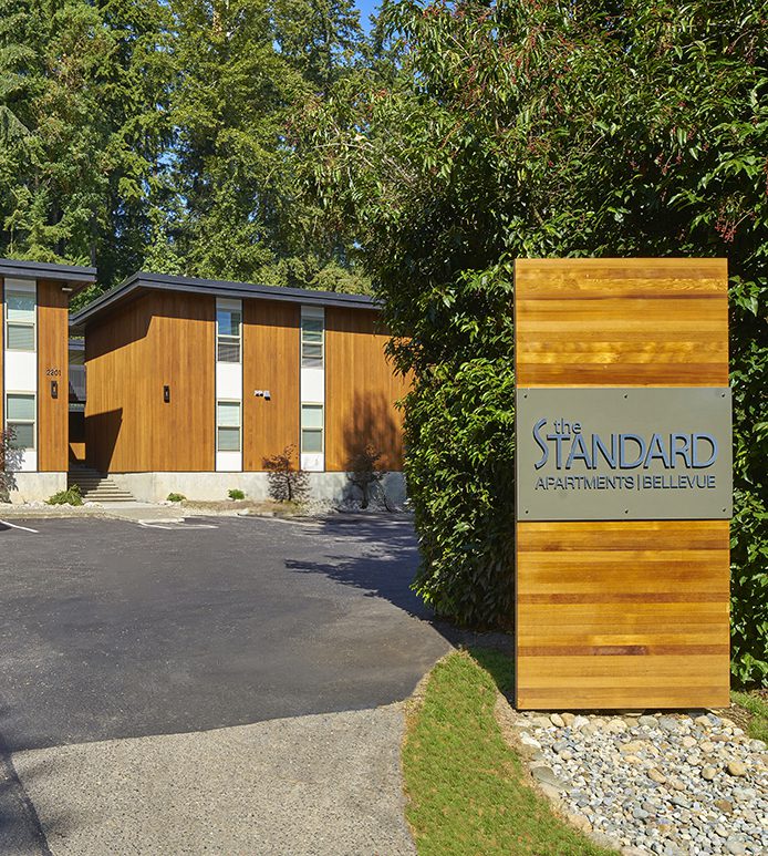 Standard Bellevue 4 cropped